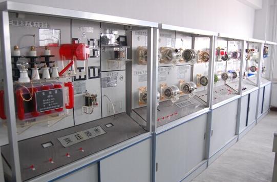 保定市第四職業(yè)中學(xué)有電氣技術(shù)應(yīng)用專(zhuān)業(yè)？