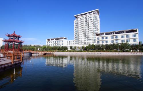 衡水科技工程學校招生有什么特別限制嗎？