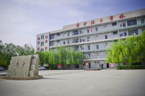 汽車維修專業(yè)都學(xué)什么內(nèi)容？