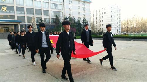 山東人民專修學(xué)院都招收哪些學(xué)生？學(xué)校有哪些特色？