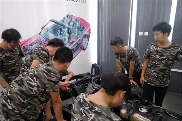 承德騰飛職業(yè)技術專修學院的一天——7月24日