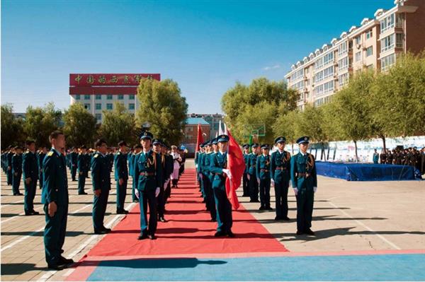 承德騰飛職業(yè)技術(shù)專修學(xué)院開設(shè)了哪些專業(yè)？