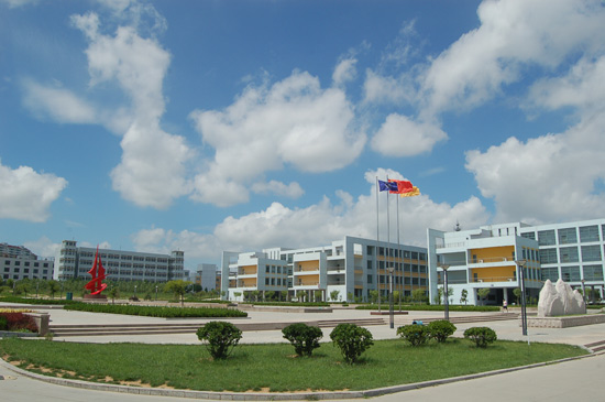 煙臺(tái)哪所學(xué)?？梢詫W(xué)電子商務(wù)？