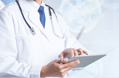 菏澤市東華職業(yè)培訓(xùn)學(xué)校怎么樣？學(xué)校的教學(xué)設(shè)備全嗎？