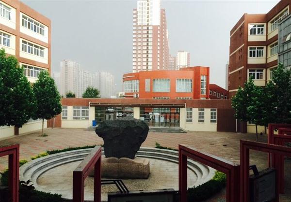 北京財經專修學院電子商務專業(yè)前景廣闊 北京財經專修學院電子商務專業(yè)前景廣闊