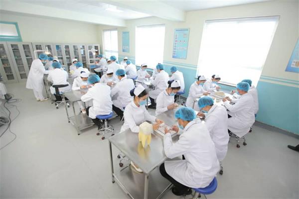 河北護理學校有哪些優(yōu)惠政策？畢業(yè)生待遇如何？