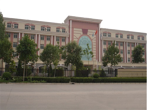 哪所學(xué)校開設(shè)有護(hù)理專業(yè)？