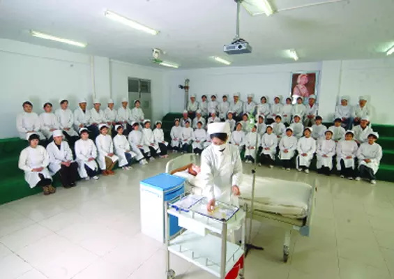 選擇護(hù)理專業(yè)好嗎？山東哪所職業(yè)學(xué)校開設(shè)護(hù)理專業(yè)？