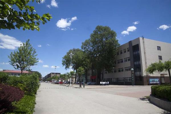 山海關鐵路技師學院 山海關鐵路技師學院