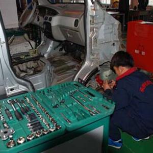 汽車(chē)工程技術(shù)系