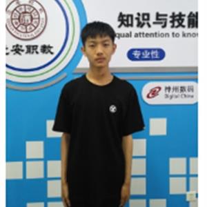 信念蘊育能量，青春綻放光明